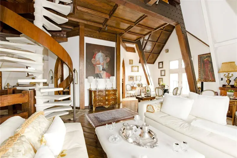 Whitehall Court Penthouse in Westminster